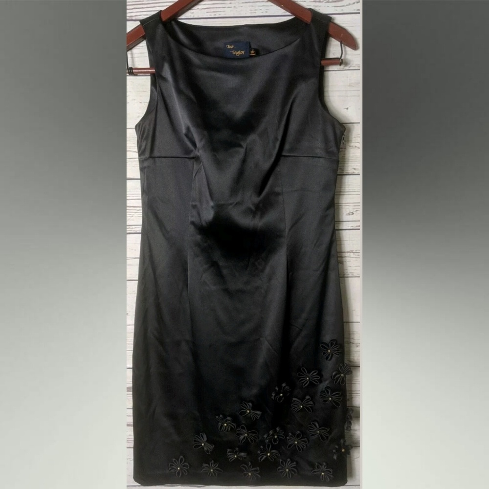 Just Taylor Sz 4 Black Sheath Princess Lined Dress